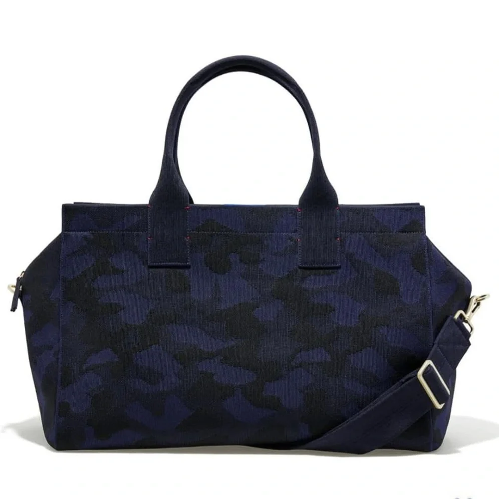 Rothy's Blue Midnight Camo Overnighter Travel Bag EUC - Picture 6 of 6